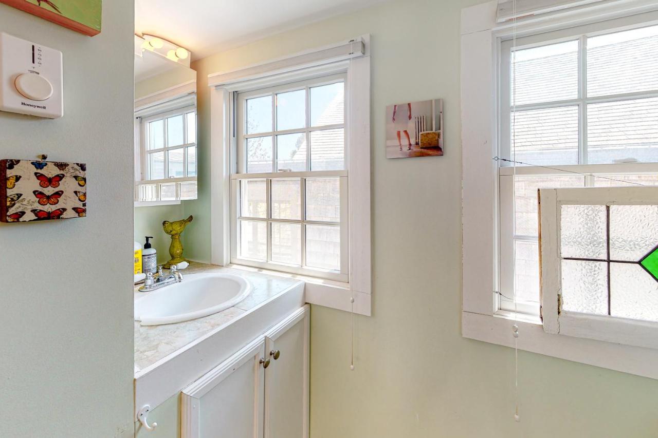 Toast Of P-Town Apartment Provincetown Bagian luar foto